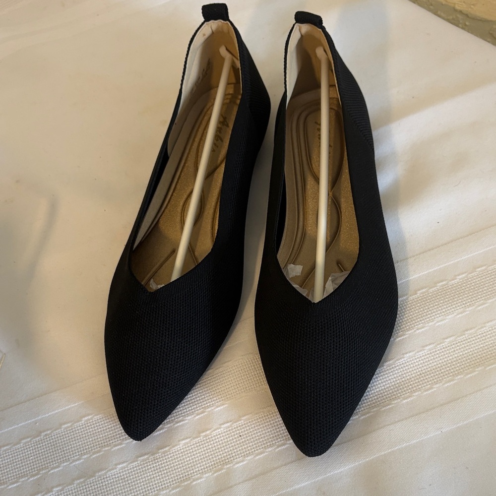 Womens Black Ankis Flats size 10 - Picture 3 of 9